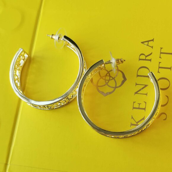Kendra Scott Kelly Gold Hoop Earrings New - Picture 3 of 3